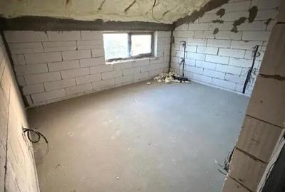 Casă cu Teren 1000 Mp în Pielești - 5