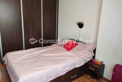 Apartament cu 2 camere semidecomandat, mobilat în Mărăști