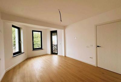 Casă cu 4 camere cu Teren 500 Mp în Central - 6