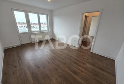 Apartament de vanzare la etaj intermediar 2 renovat balcon Terezian - 2