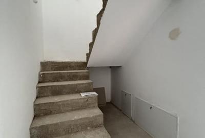 Duplex 5 camere, 111mp utili, 323mp teren in Mosnita Noua - 18