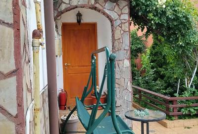 Casă cu 6 camere cu Teren 240 Mp în Transilvaniei - 2
