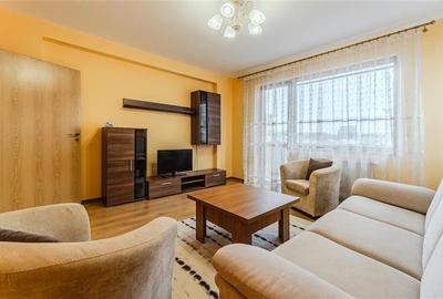 Apartament cu 3 camere decomandat, mobilat în Tractorul - 1