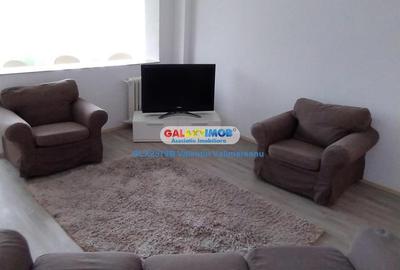 Garsonieră decomandată, mobilată în Pajura - 12