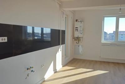 Apartament 3 camere metrou Berceni - 1