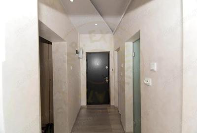 Garsoniera - etaj 1 - 31MP - renovata total - 7