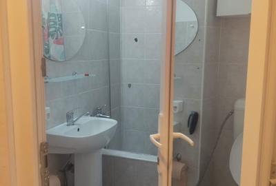 Garsonieră decomandată în Central - 16