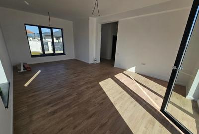 Casă individuală cu 5 camere cu Canalizare în Tunari - 2