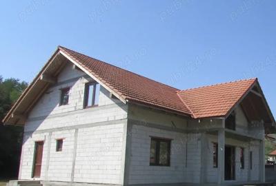 Casă cu 6 camere în Cârjiți - 5