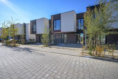 Vila luminoasa cu 4 camere si panouri solare in Amber FOREST Tunari - 33