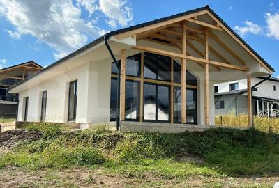 Casa Ultramoderna pe un singur nivel in Livezeni - 4