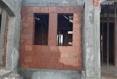 Casă cu 6 camere cu Teren 707 Mp în Ghiroda - 2