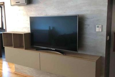 Apartament cu 4 camere decomandat, mobilat în Băneasa