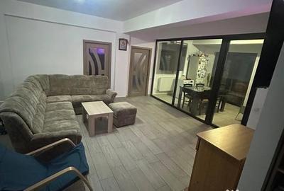 Apartament cu 4 camere decomandat în Central - 3