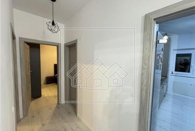 Apartament 3 camere, nou, 2 bai, 2 balcoane, disponibil imediat - 20