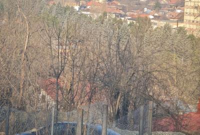 Teren Construcții intravilan de 737 mp, în Central - 6