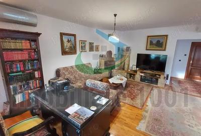 Casă cu 5 camere cu Teren 660 Mp în Central - 8