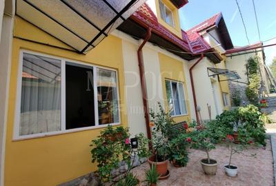 Casă individuală cu 6 camere cu Canalizare în Dâmbul Rotund - 1