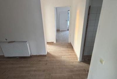 Casă cu 3 camere în Domnești - 2