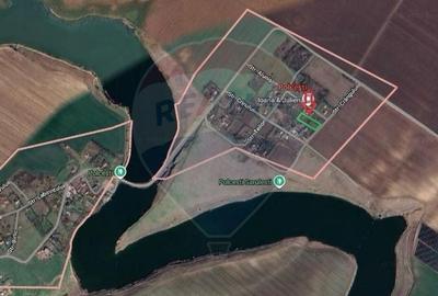 Teren Construcții intravilan de 1700 mp, în Polcești - 2
