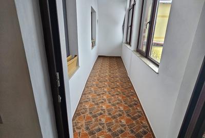 Casă individuală cu 6 camere cu Garaj în Bănești - 50