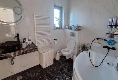 Casă cu 4 camere cu Teren 300 Mp în Frumoasa - 4