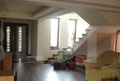 Casă cu 5 camere cu Teren 780 Mp în Șag - 3