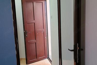 Garsonieră decomandată în Central - 7