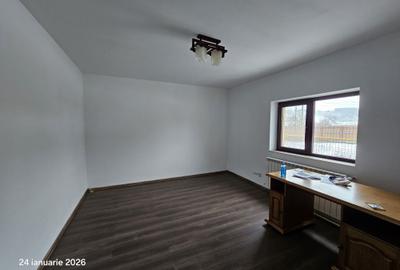 Casă cu 4 camere cu Teren 3000 Mp în Hudum - 7