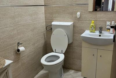 Apartament cu 3 camere decomandat în Soarelui - 2