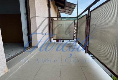 UNICAT, Apartament 6 camere 165mp, Zona Eroilor - 13