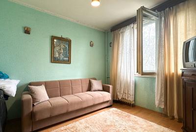 Apartament cu 3 camere decomandat în Berceni - 10