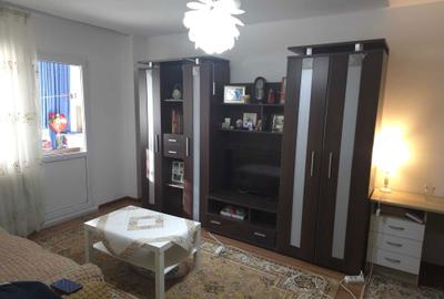 Apartament cu 2 camere decomandat în Bora - 6