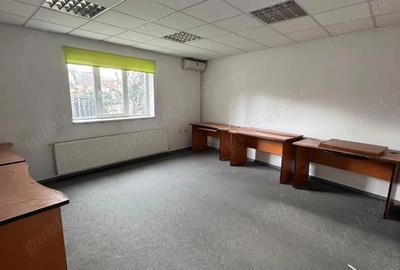 Casă cu 5 camere în Central - 1
