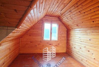 Casă cu 8 camere cu Teren 746 Mp în Moieciu - 4