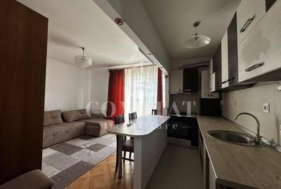 Apartament la etaj intermediar | Parcare | Zona Str Stejarului - 3