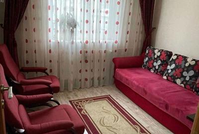 Apartament cu 3 camere decomandat în Trivale - 2