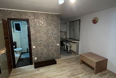 Garsonieră decomandată în Central - 6