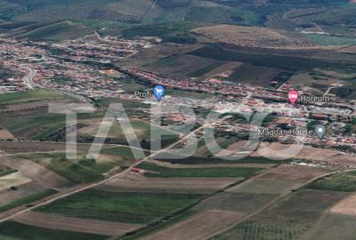 OPORTUNITATE INVESTITIE Teren de vanzare Sura Mare 2700 mp - 1