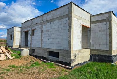 Casă individuală cu 5 camere cu Teren 547 Mp în Cetate - 3