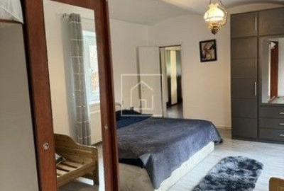 Apartament cu 3 camere, mobilat în Central - 11