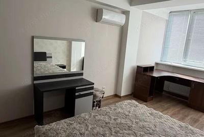 Garsonieră decomandată în Complex Studențesc