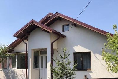 Casă individuală cu 3 camere cu Canalizare în Vișan - 1