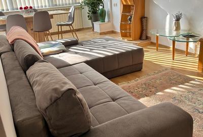 Apartament cu 3 camere decomandat, mobilat în Dacia