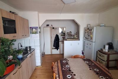 Apartament cu 2 camere decomandat în Uric - 6