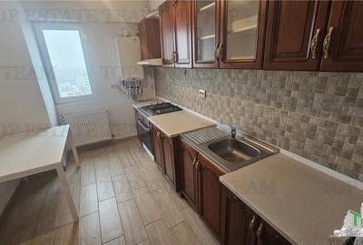 Apartament cu 2 camere decomandat, mobilat în Păcii - 2