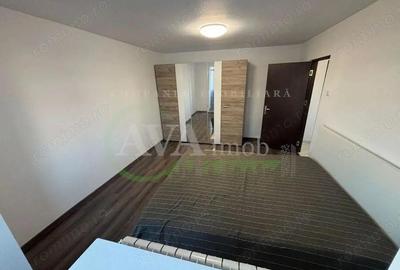 Garsonieră decomandată în Nord