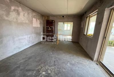 Casă individuală cu 4 camere cu Canalizare în Tei - 11