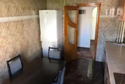 Apartament cu 4 camere decomandat, mobilat în Central - 4