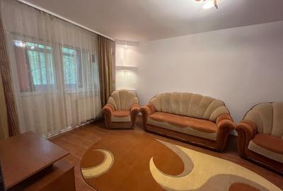 Apartament cu 2 camere decomandat în Rahova